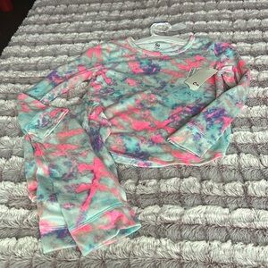 SO girl tye dye 2 pc outfit size xs